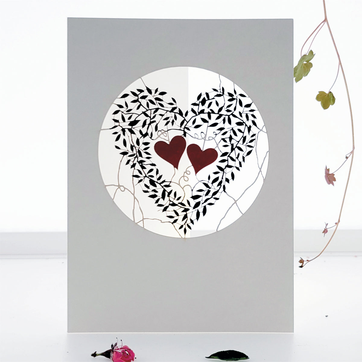Vine Heart Black - Blank - Love/Valentines Card - VPM009